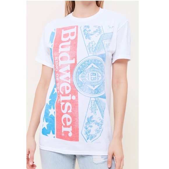 Urban Outfitters Budweiser with Jumbo Logo T-Shirt - Picture 2 of 4
